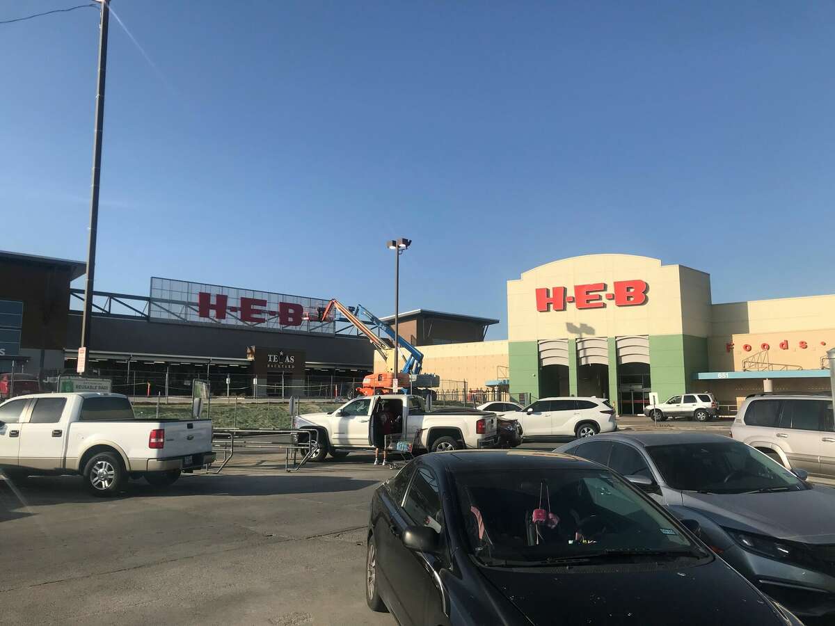 The New Braunfels H-E-B was built in 1994. The replacement store will open up on April 29.