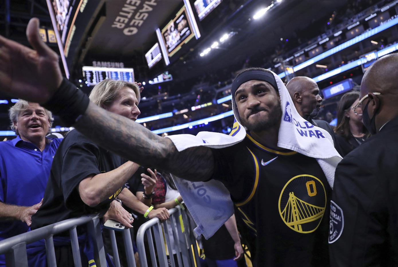 Gary Payton II hopes to continue father's Bay Area legacy with Warriors
