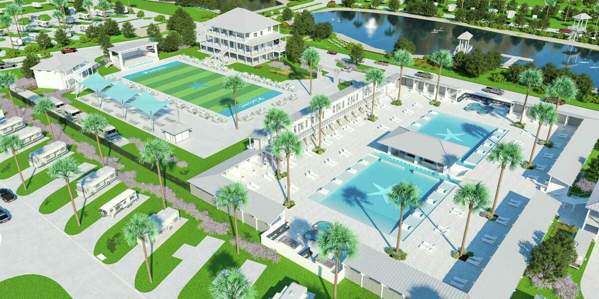 The Bolivar Beach Club and RV Resort has opened on Crystal Beach on Bolivar Island.