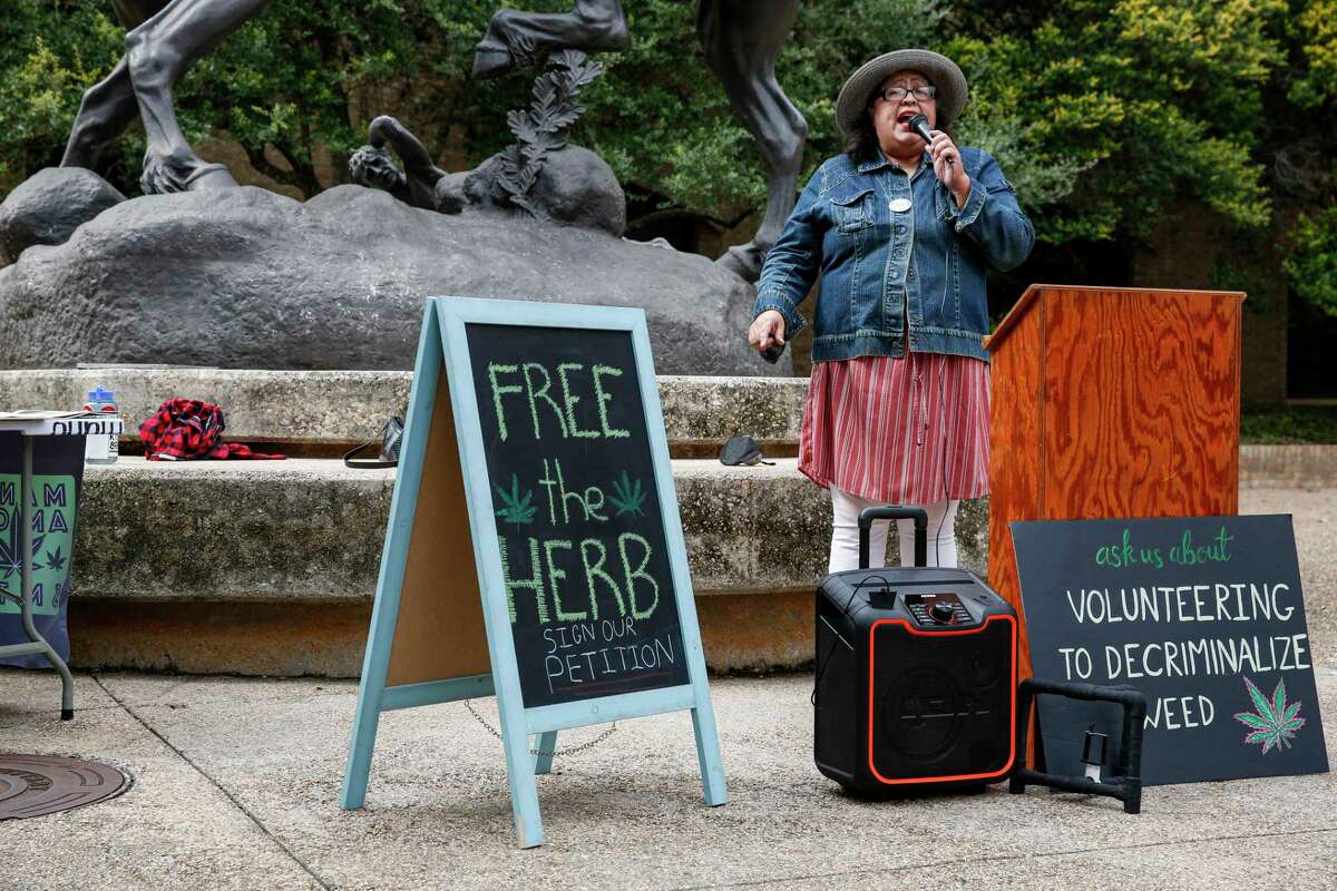 Tia Angie Villescaz, a democratic candidate for House District 45, talks about her support for putting cannabis decriminalization on the November ballot for San Marcos residents on the Quad of Texas State University, Tuesday, Feb. 1, 2022.