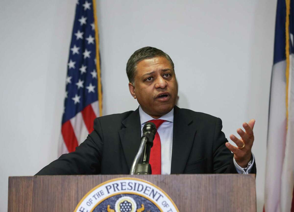 In Houston visit, White House drug czar announces $275M to fight