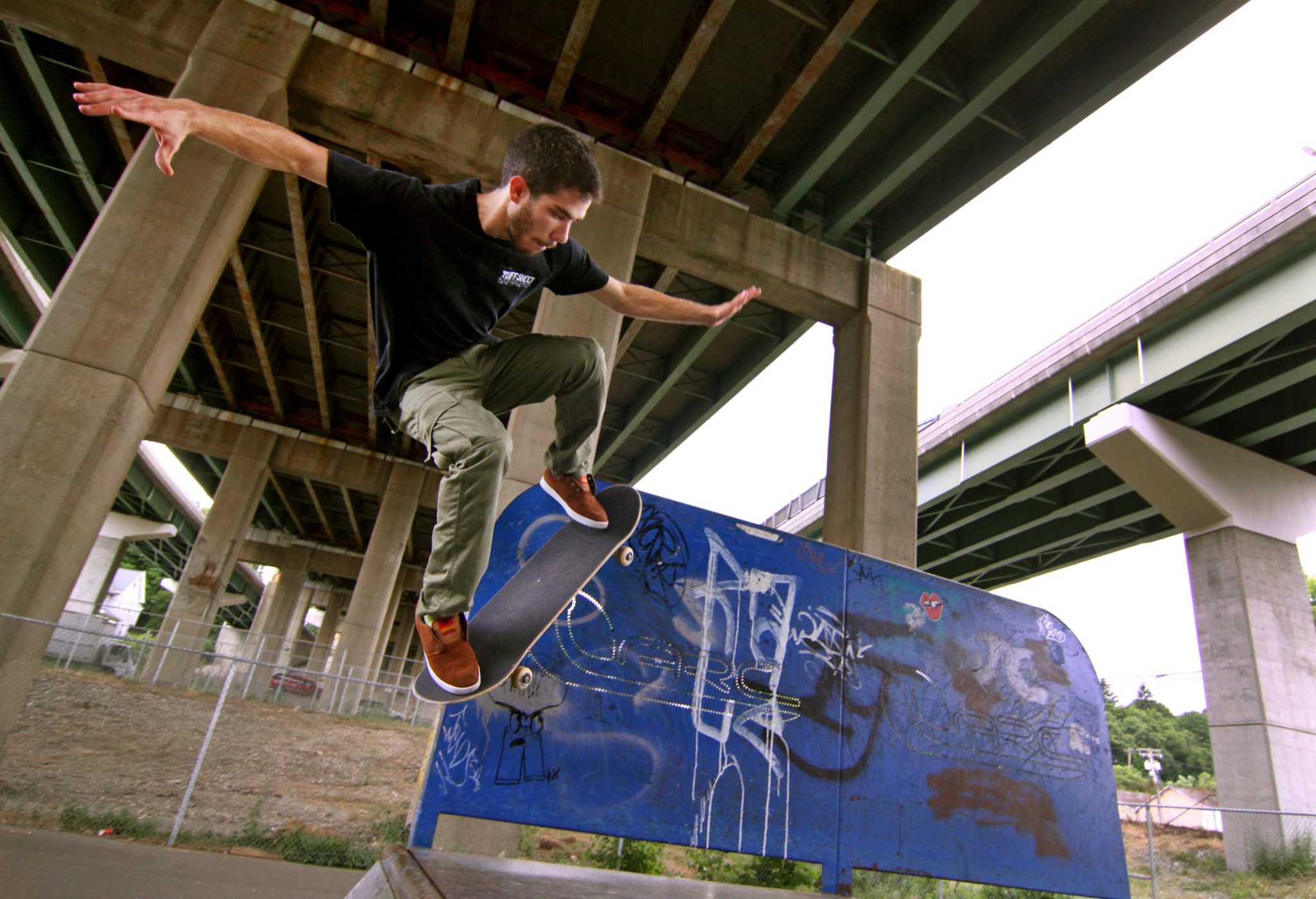 Shelton skater, IT manager hopes to revive downtown skate park - Vimarsana News