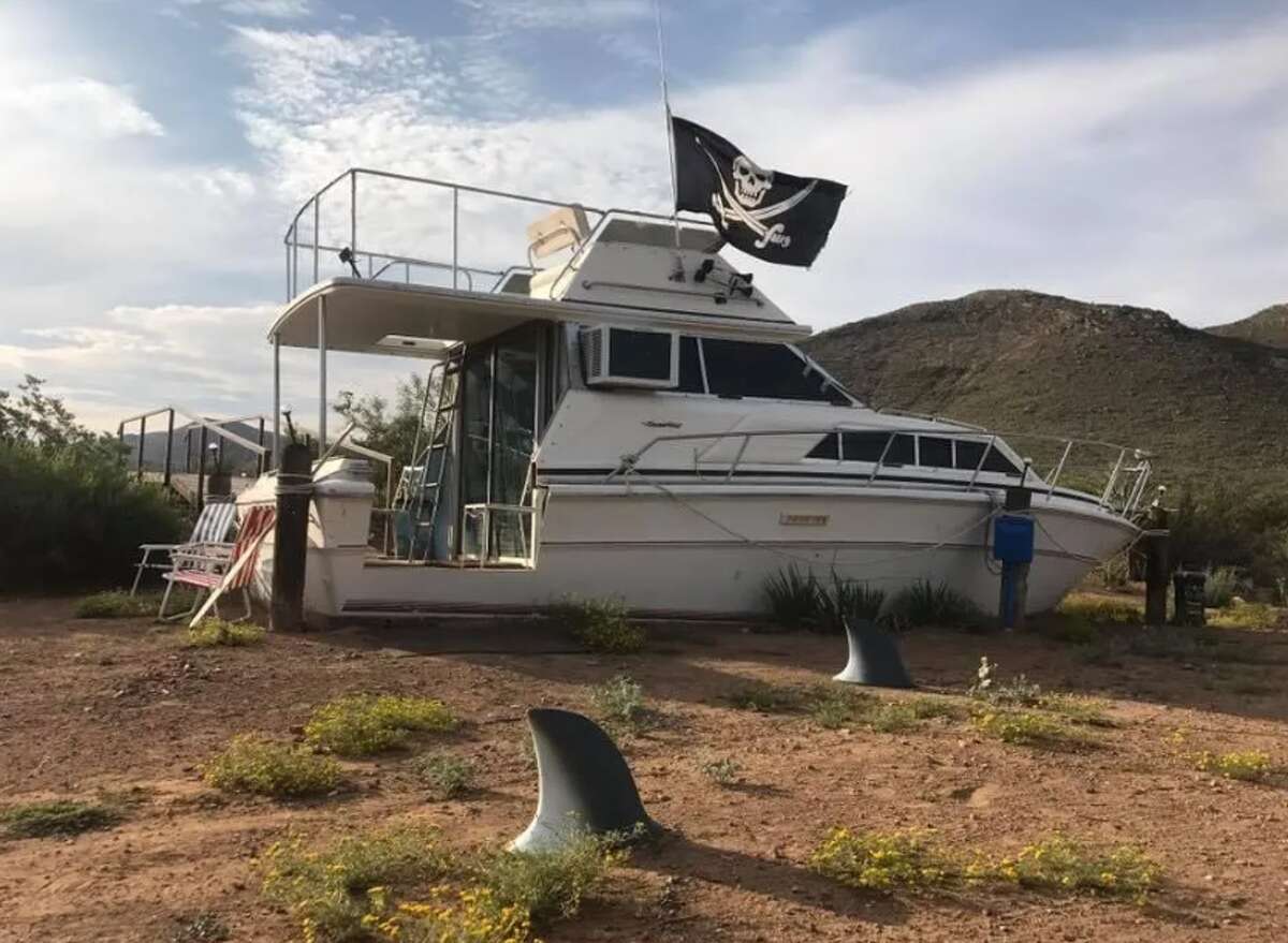 yacht airbnb texas