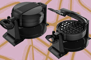Make waffles more easily with this Black + Decker waffle maker