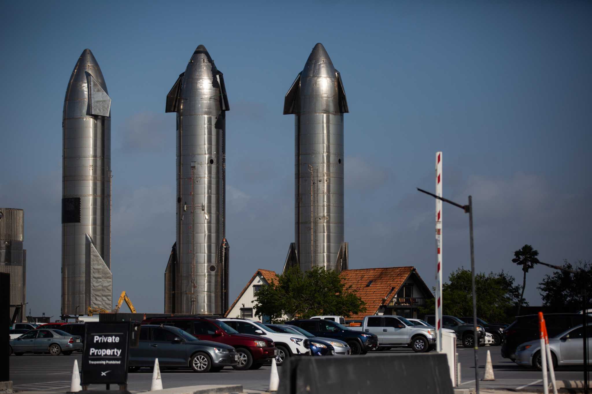 Stuck on the launchpad; FAA again delays decision on SpaceX's planned Starship orbital launch from South Texas - Vimarsana News
