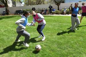 Yale soccer team mixes it up with Mary Wade Home residents