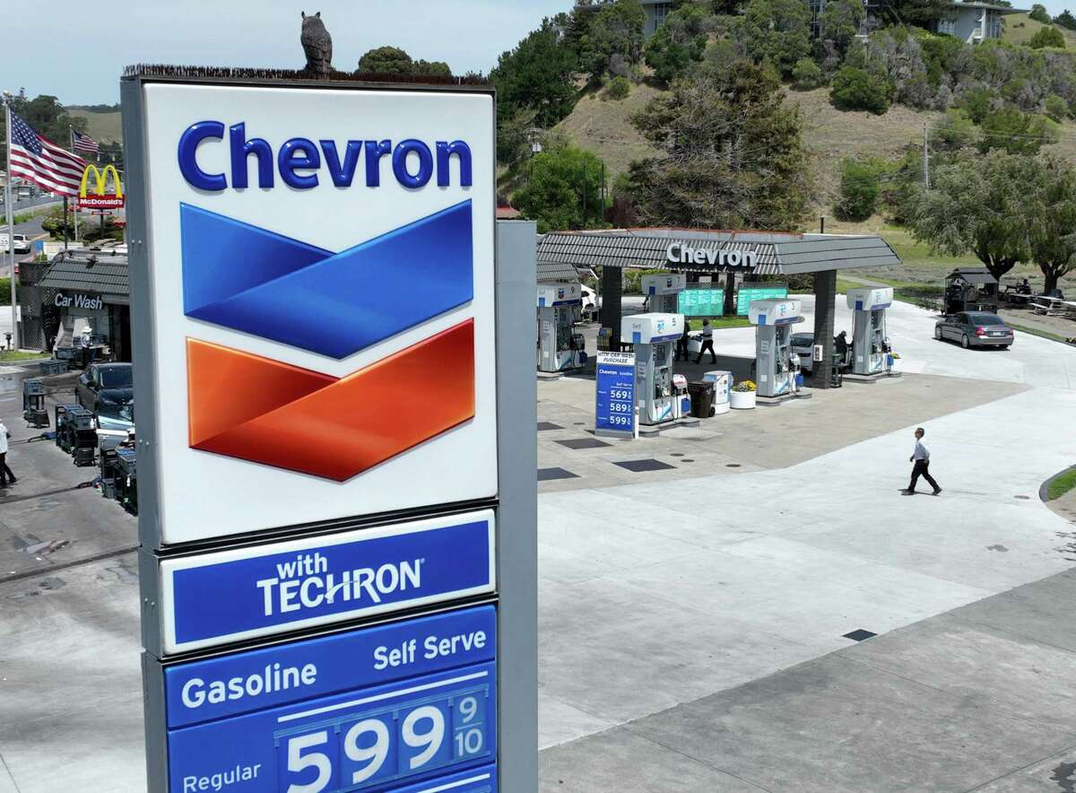 Chevron plans to market its share of the resulting hydrogen to fueling stations in Northern California.
