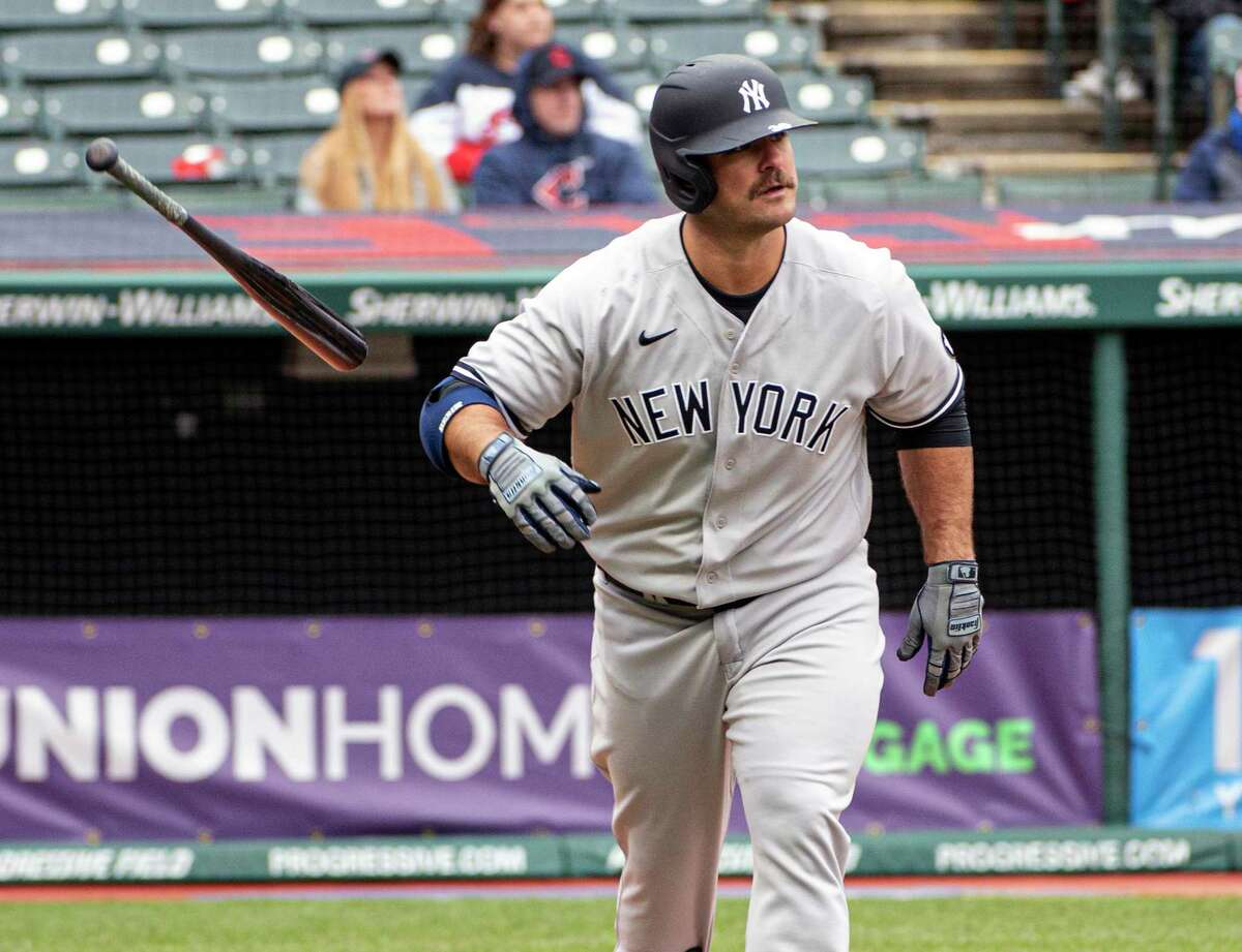 Mike Ford brings the power of the stache, Bronx Pinstripes