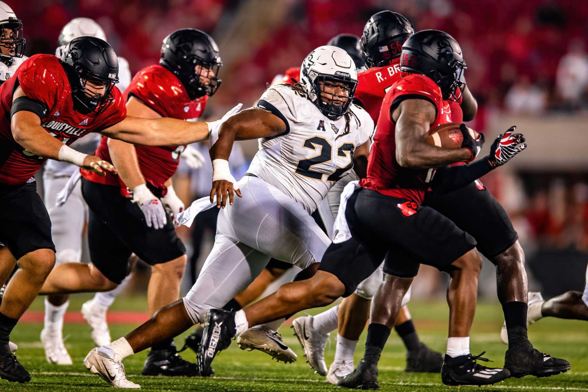 49ers' sixth-round pick: Central Florida defensive tackle Kalia Davis