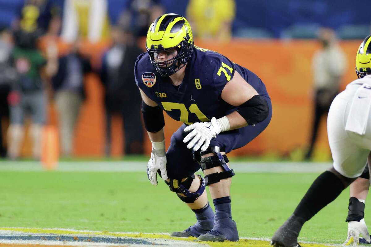 Time at Michigan gives Andrew Stueber easy transition to NFL combine