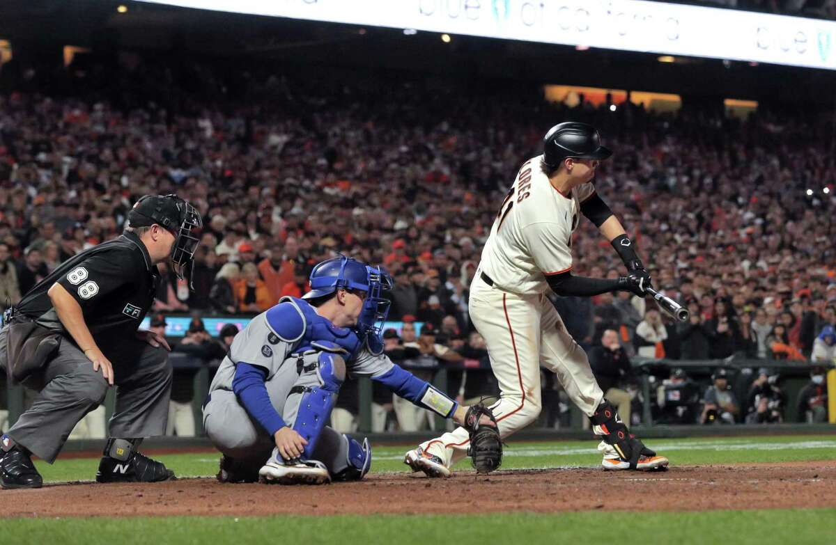 Giants' Logan Webb frustrates Dodgers in Game 1 of NLDS