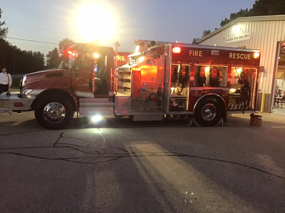 Homeowner reported extinguishes fire in Larkin Township