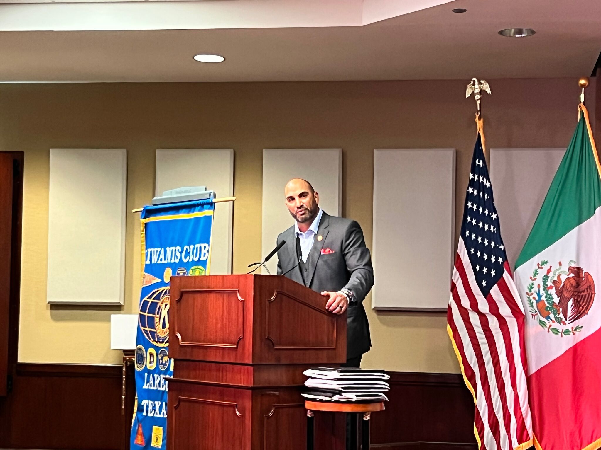Kiwanis hosts JROTC Top Cadet Luncheon - Vimarsana News