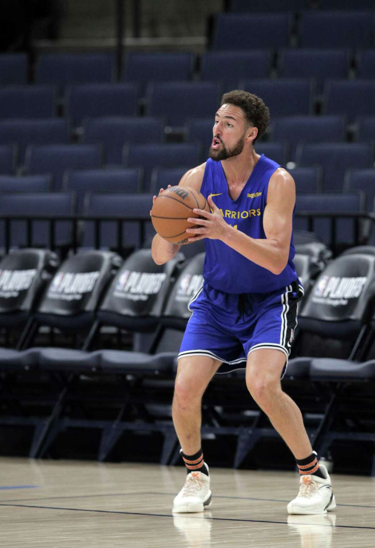 Klay Thompson practices his three point shots during an off day practice before the Golden State Warriors played the Memphis Grizzlies in Game 2 of the second round of the NBA Playoffs at Fedex Forum in Memphis, Tenn., on Monday, May 2, 2022.