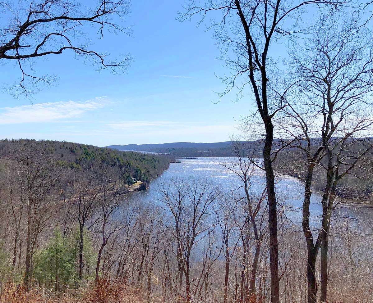 Where the River Roars: Exploring the Mystical Machimoodus State Park