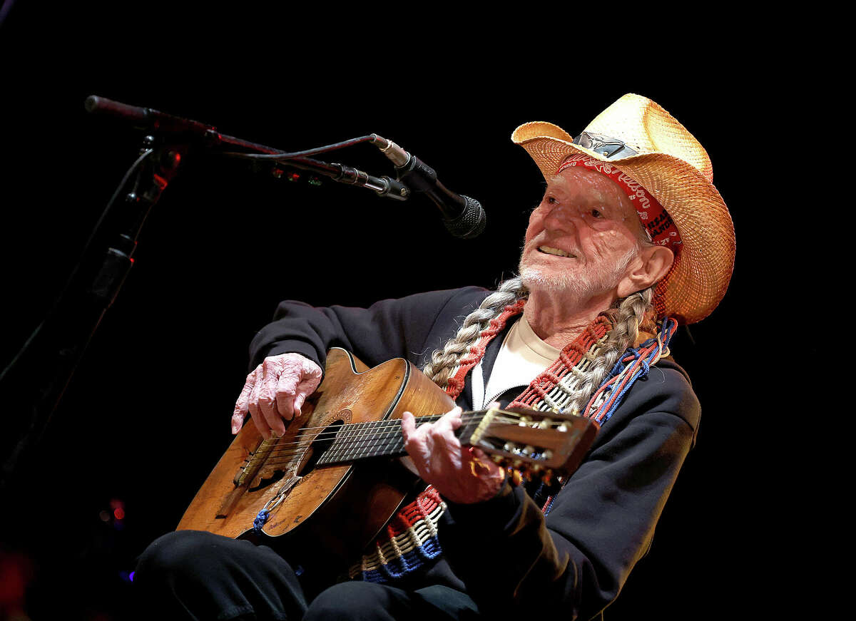 Willie Nelson will perform at the Illinois State Fair on Aug. 16.