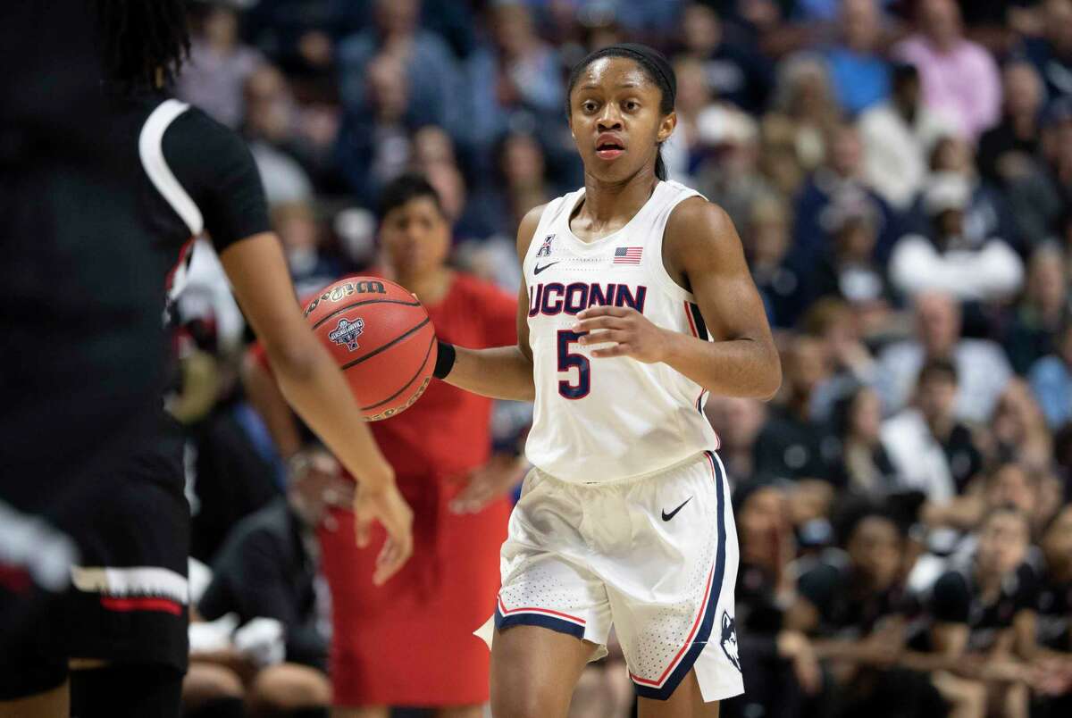 UConn’s Crystal Dangerfield during the American Athletic Conference championship at Mohegan Sun Arena in 2020.