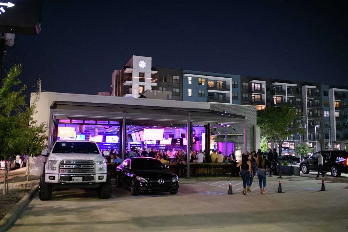 Clutch Bar on Washington Ave, Saturday, October 3, 2020