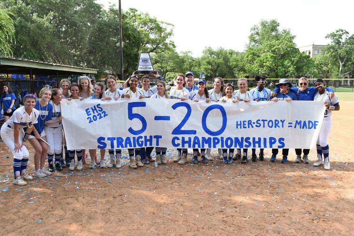 The Episcopal Knights softball team won the 2022 Southwest Preparatory Conference championship, beating St. John's 7-1 on Saturday, April 30 at the Episcopal High School softball field. It was the program's fifth consecutive SPC softball championship and 20th overall, both SPC records.