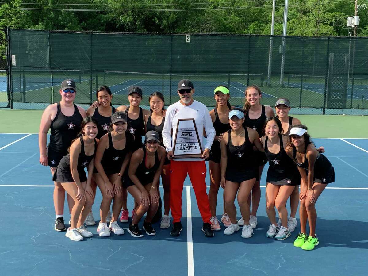 Episcopal Knights softball wins record fifth consecutive SPC championship