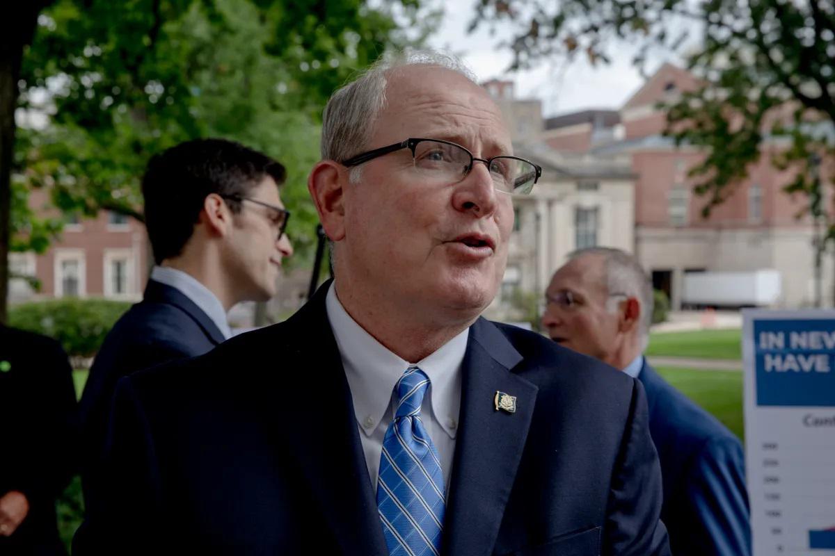 Analysts: CT could cut taxes $1 billion more within federal rules - Vimarsana News