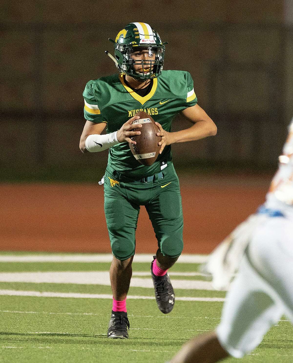 Raymundo Gonzalez and the Nixon Mustangs will play their spring game May 11.