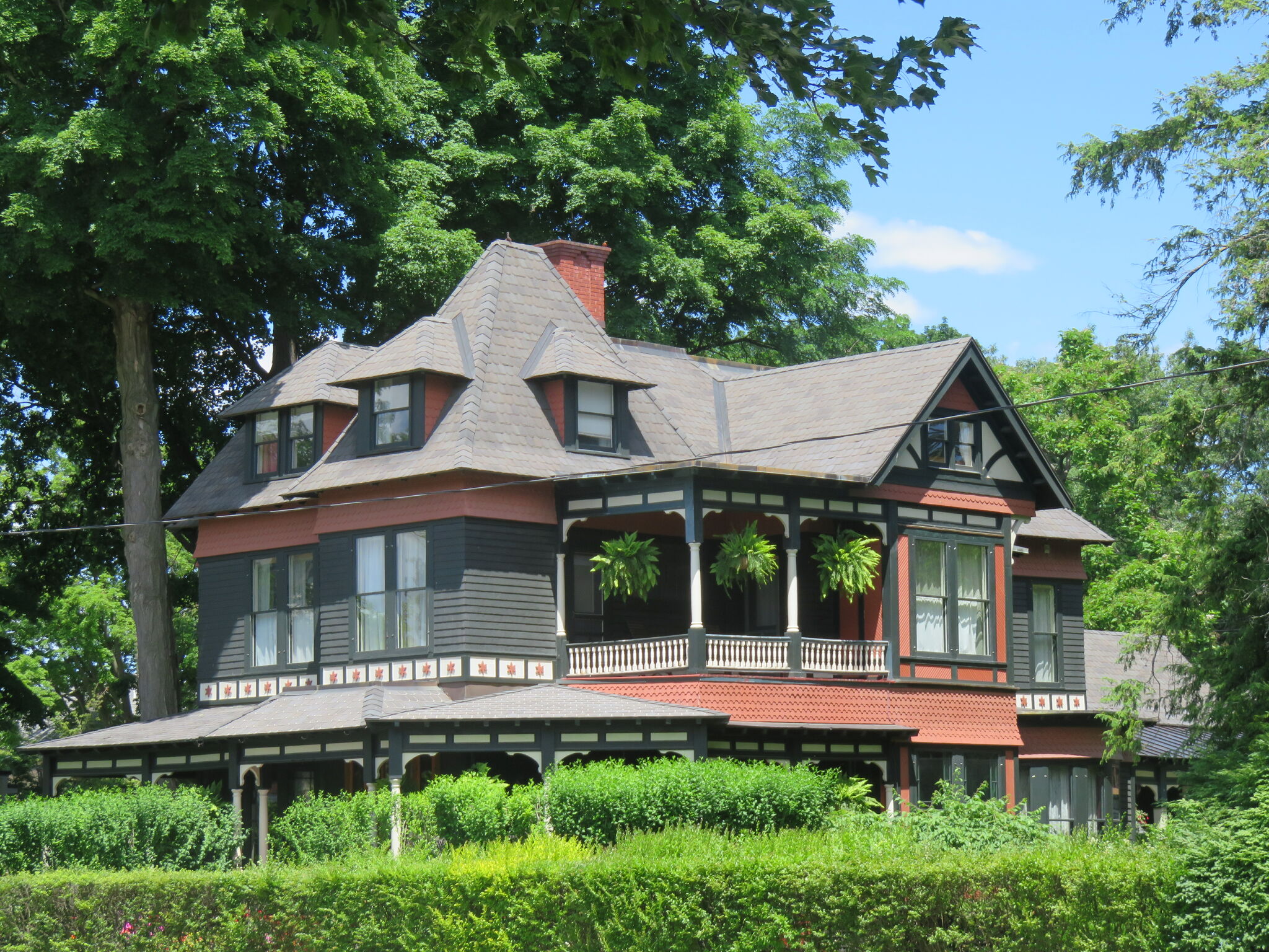 Saratoga Springs historic homes tour May 14