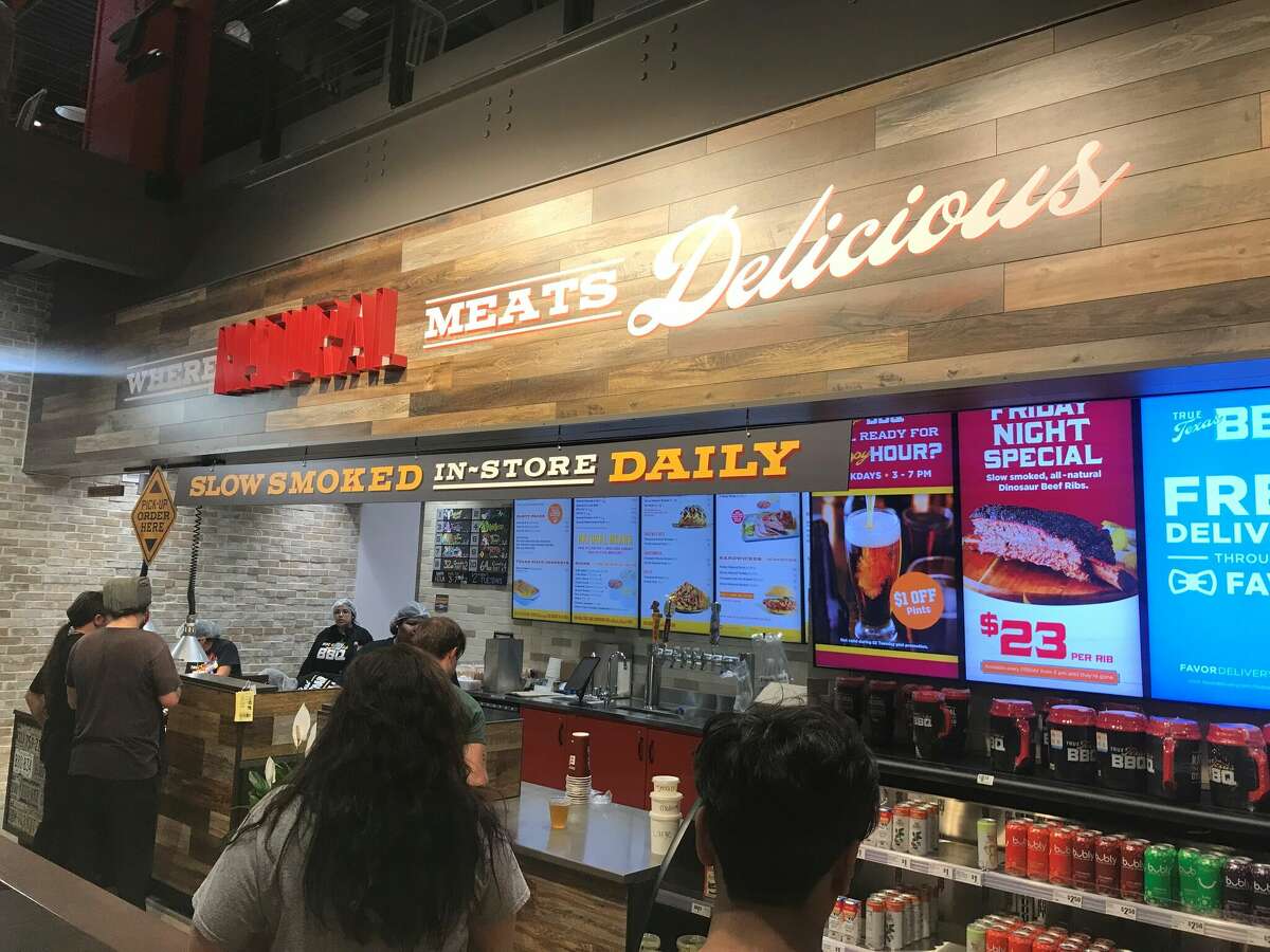 New Braunfels' new H-E-B serves up two-story True Texas BBQ