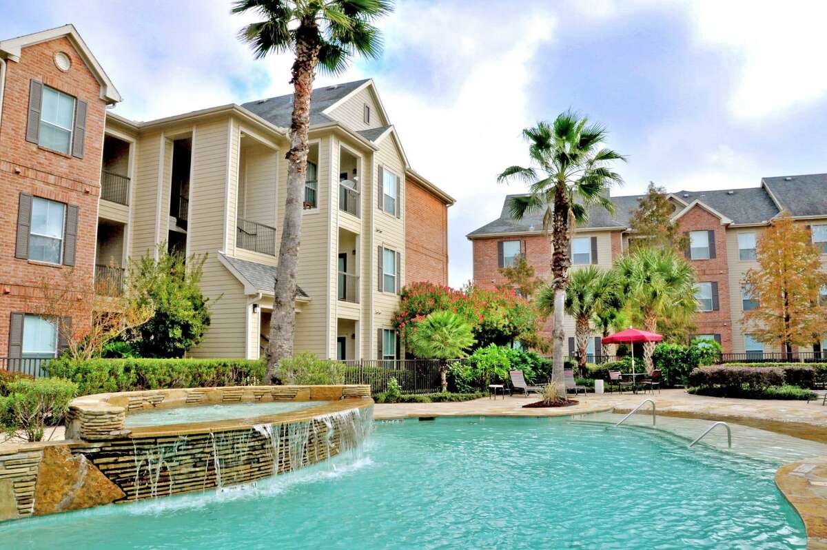 The Bascom Group purchased Windwater at Windmill Lakes, a 150-unit apartment complex at 9757 Windwater Drive in southeast Houston.