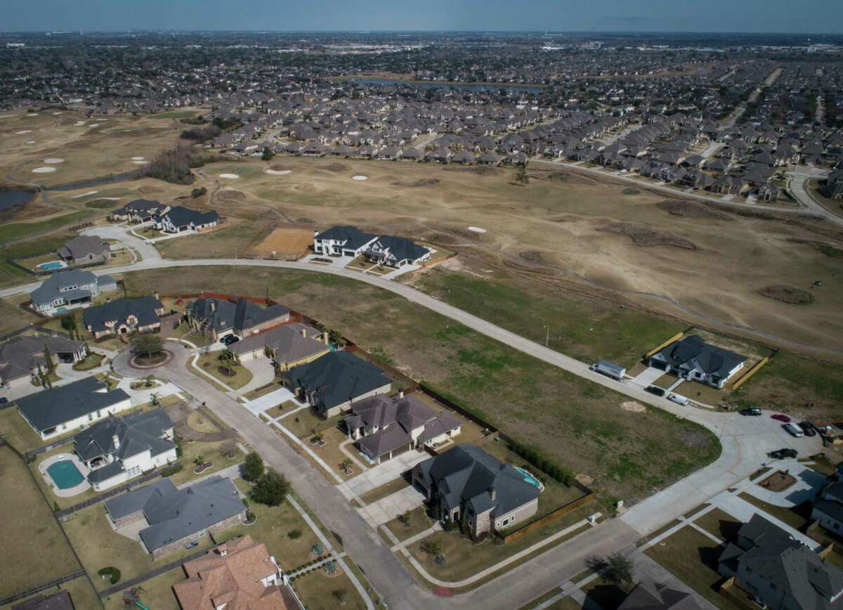 A tax-exempt parsonage owned by Abundant Life Christian Center, third from bottom at lower left, in League City.