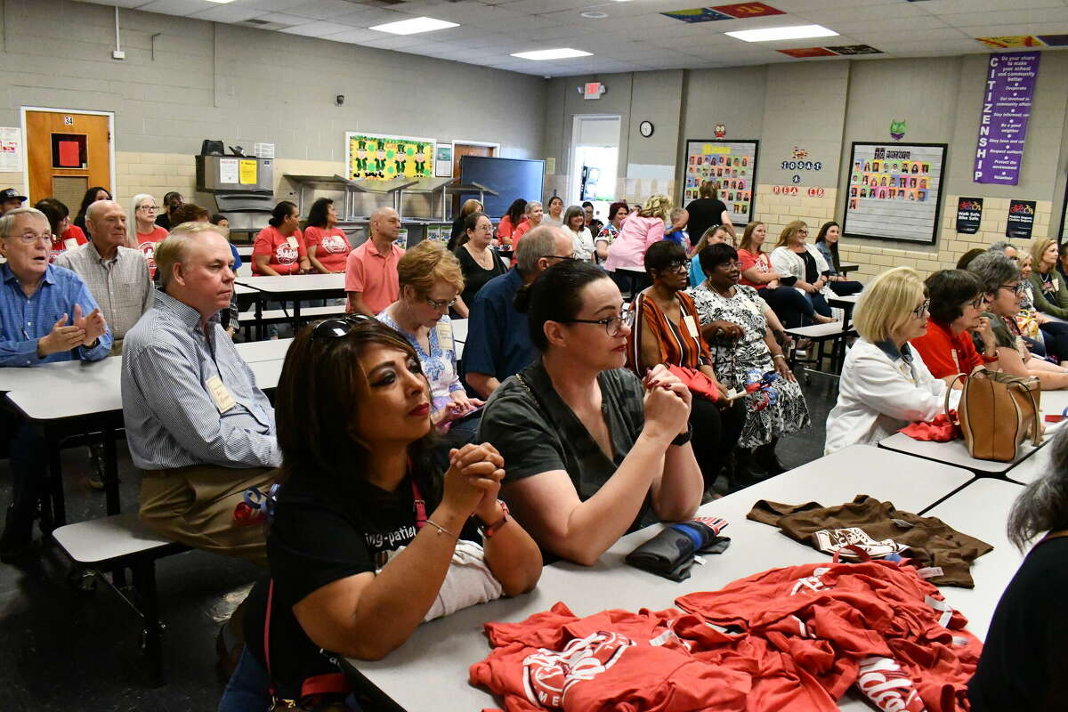 Plainview educators past and present gathered at College Hill Elementary Thursday night for one final “staff meeting,” as they called it, to walk the halls and share memories created on a campus soon to be knocked down. 