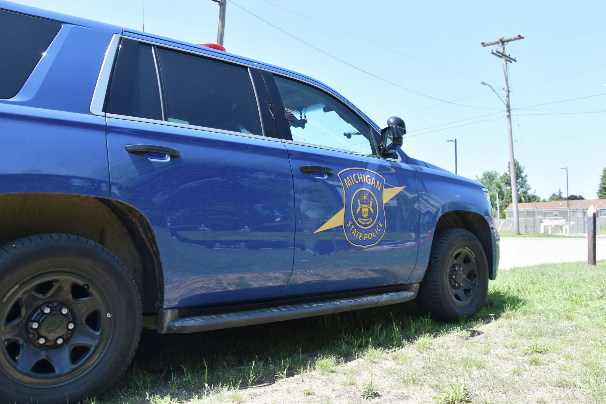 Benzonia man arraigned after allegedly threatening Manistee County court officials - Vimarsana News