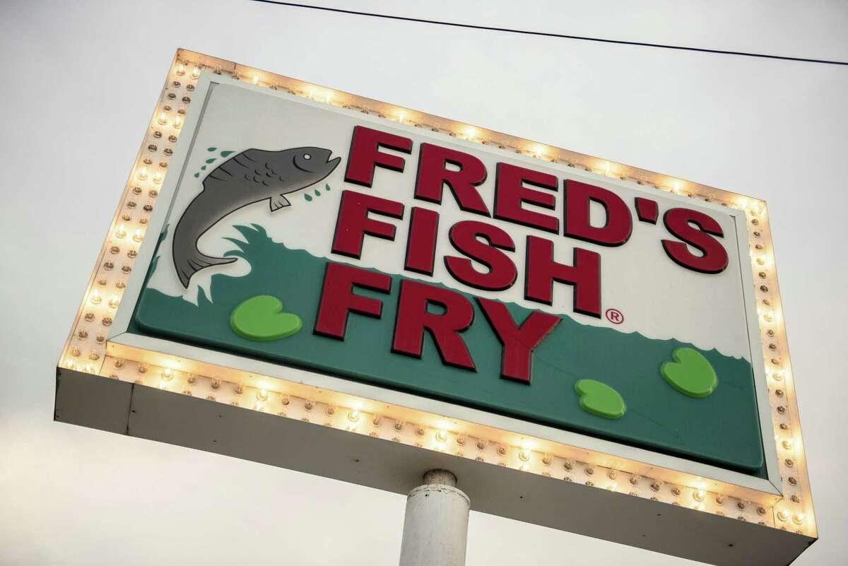 Fred's Fish Fry has stuck with the same trout-like fish logo since at least the early 1970s.  The San Antonio seafood chain launched in 1963.