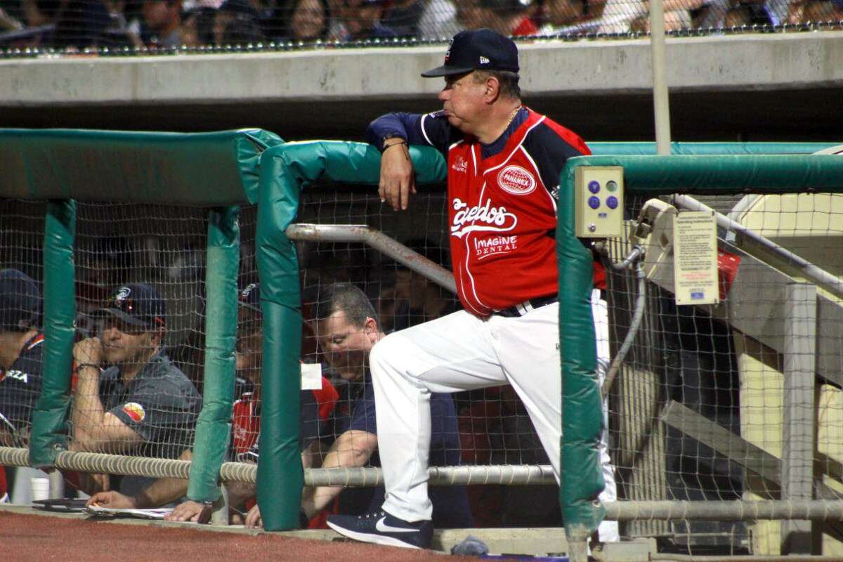 The Tecolotes Dos Laredos hired Felix Fermin on Friday to be their new team manager. This is Fermin’s second stint as the two-nation organization’s manager.
