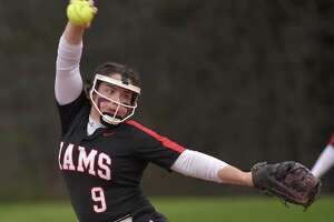 An ace emerges: Biasotti putting in work for New Canaan softball