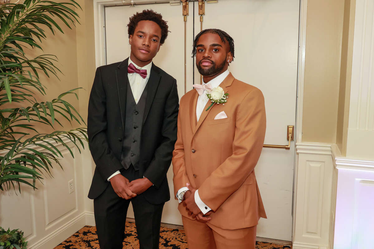 SEEN Ansonia High School prom 2022