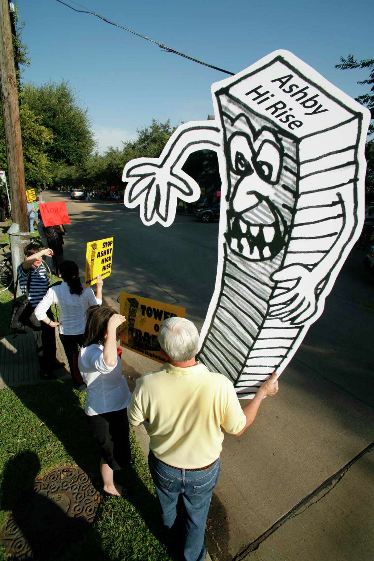 On Oct. 3, 2007, noisy protesters took their message to the street Wednesday, specifically the 1700 block of Bissonnet at Ashby, where a proposed 23-story high-rise development has angered area residents.