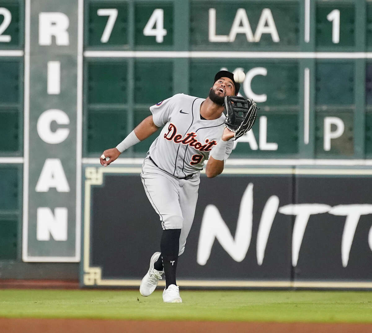 Detroit Tigers left fielder Willi Castro (9) catches Houston Astros Jeremy Pena's fly out during the eighth inning of an MLB baseball game at Minute Maid Park on Friday, May 6, 2022 in Houston.