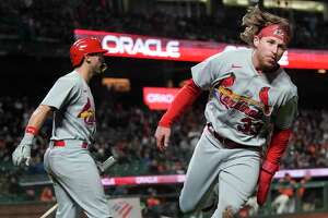 Giants absorb 5th straight loss as Cardinals score run in 9th to prevail 3-2