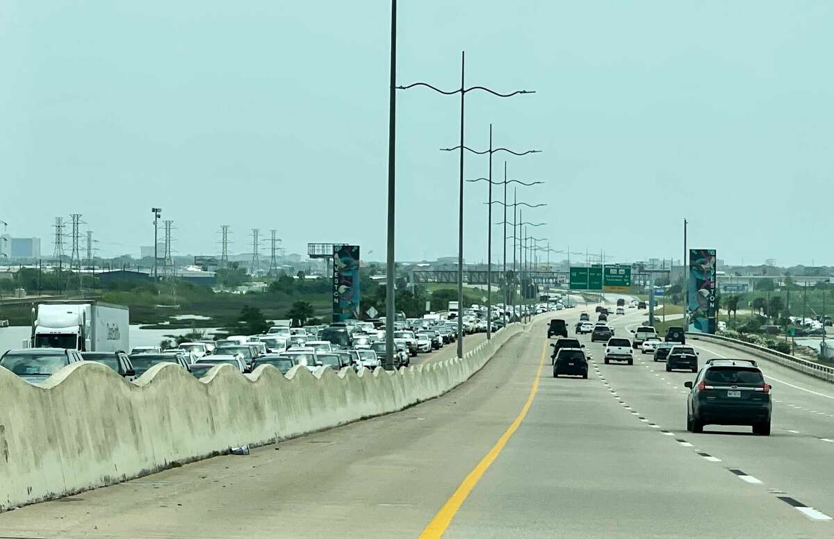 Construction on I-45: TxDOT finishes work early in Galveston