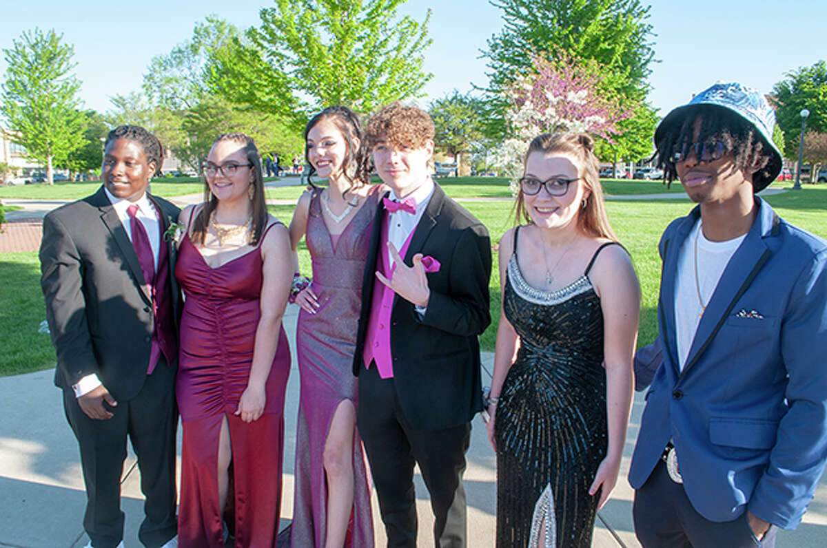 Gallery Jacksonville High School 2022 prom