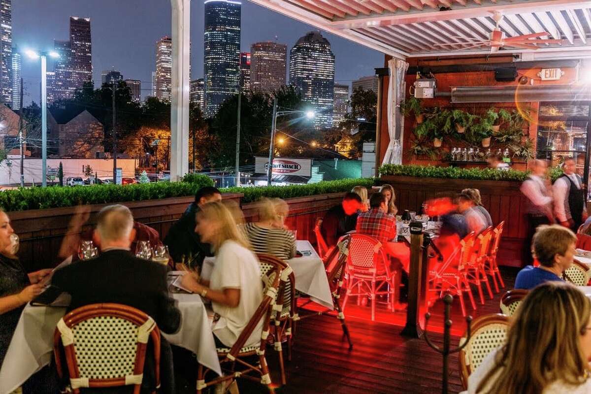 12 Of The Greatest Rooftop Bars In Houston