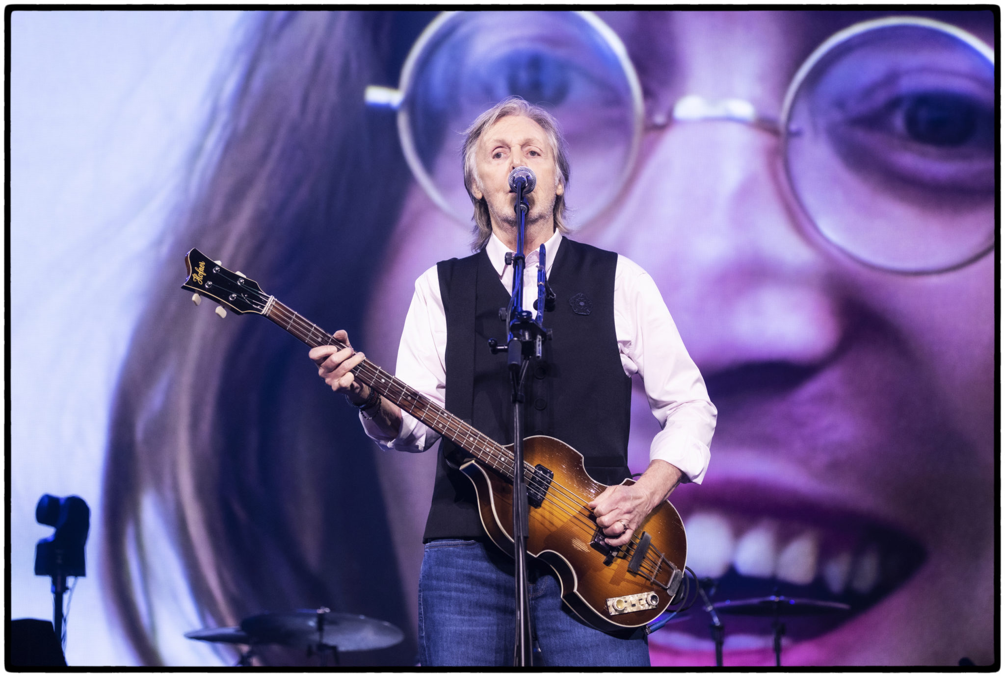Paul McCartney brought an old Beatles bandmate back to life at Oakland concert