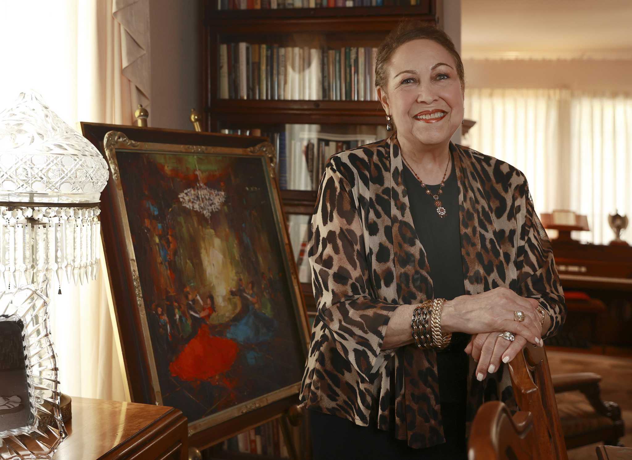 Aaronetta Hamilton Pierce: Community treasure for 40 years - Vimarsana News