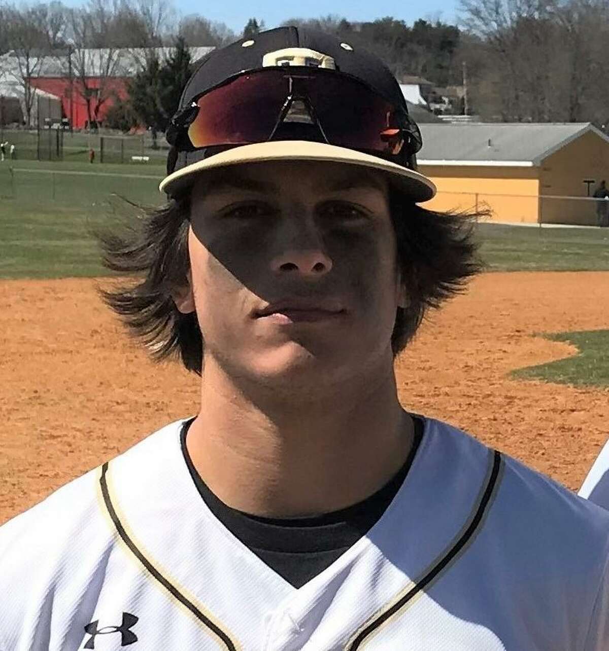 Kevin Katragradda doubled across a run in the top of the ninth when Trumbull edged St. Joseph 6-5.