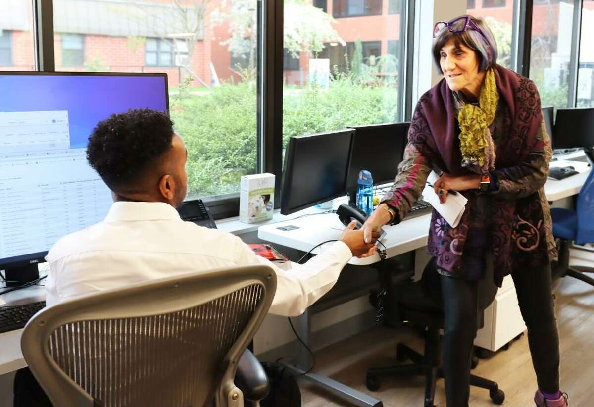 Rep. DeLauro visited Charles IT of Middletown recently.