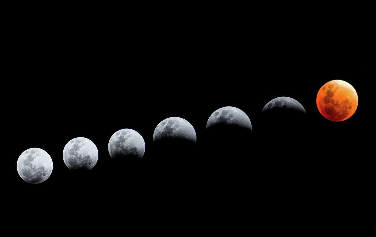 A series of images shows the stages of a lunar eclipse. Visibility is expected to be good this weekend in Jacksonville and west-central Illinois for a total lunar eclipse.