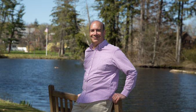 Victor Alvarez, New Canaan finance board member, running for CT's 125th District - Vimarsana News