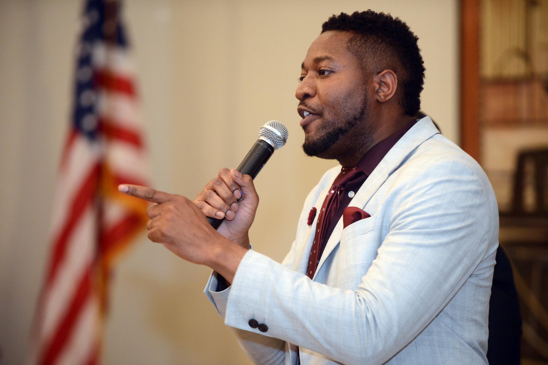 Sen. Dennis Bradley, facing criminal charges, loses party endorsement to Gaston at Bridgeport convention - Vimarsana News