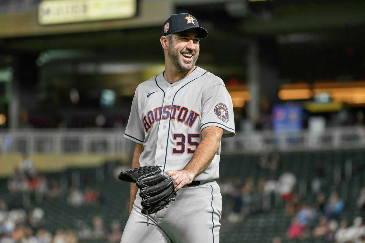 Justin Verlander, less than two years removed from Tommy John surgery and enjoying himself more on the mound, continued his dominant return Tuesday with a vintage performance against the Twins.